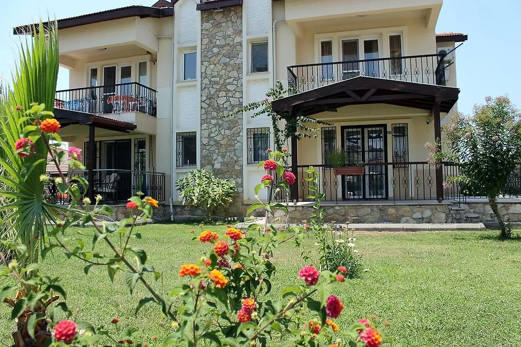 Lale Apartments Fethiye