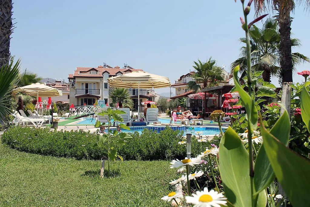 Lale Apartments Fethiye 0*,
