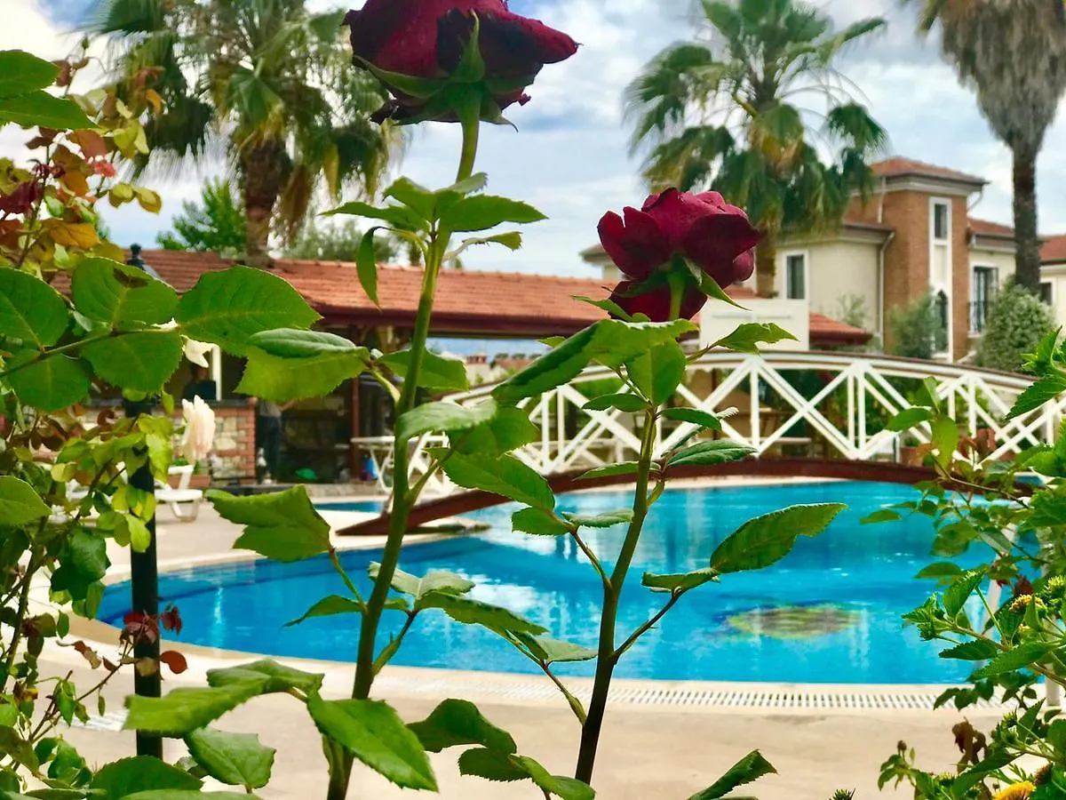 Lale Apartments Fethiye