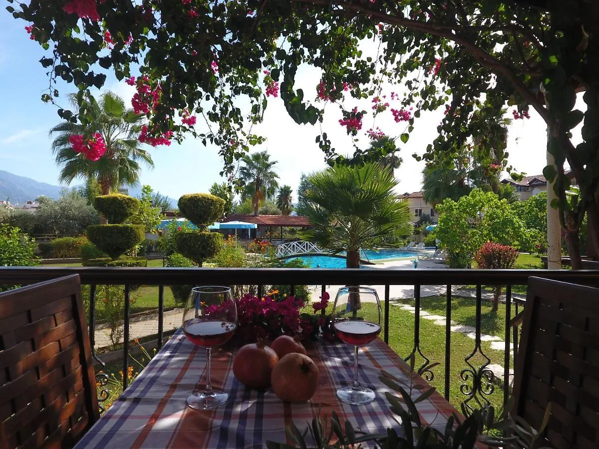 Lale Apartments Fethiye